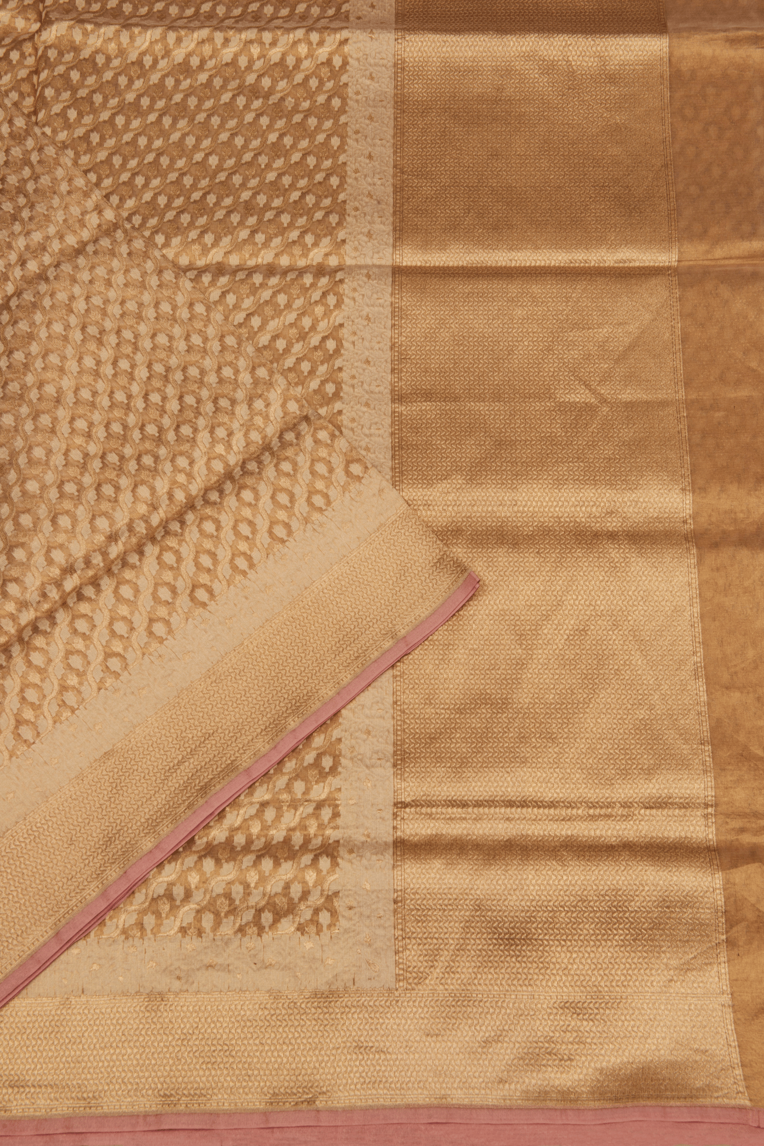 Kora Banarasi Saree