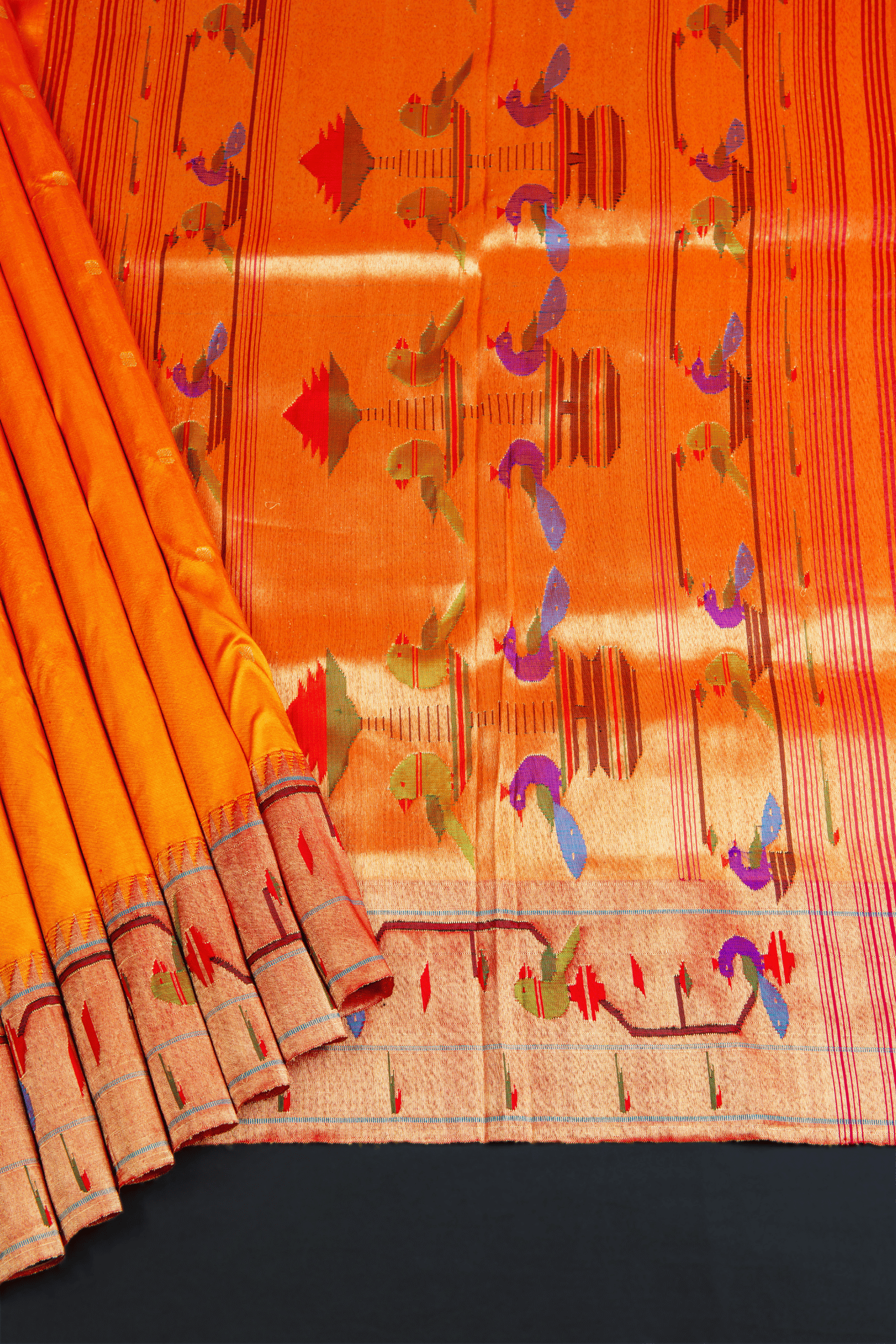 Paithani with Aakruthi Border Saree