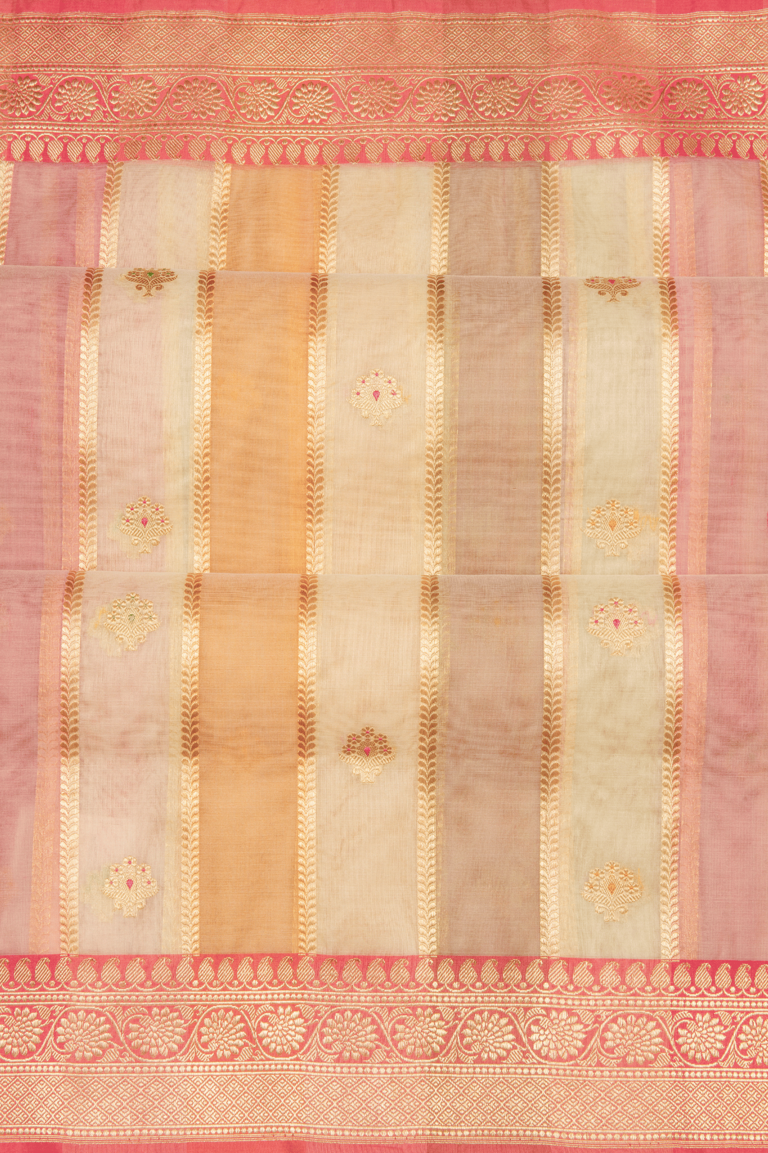 Kora Banarasi Saree